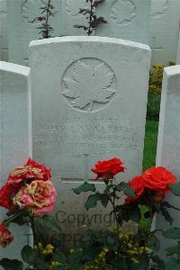 Canada Cemetery Tilloy Les Cambrai - Lavalliere, John